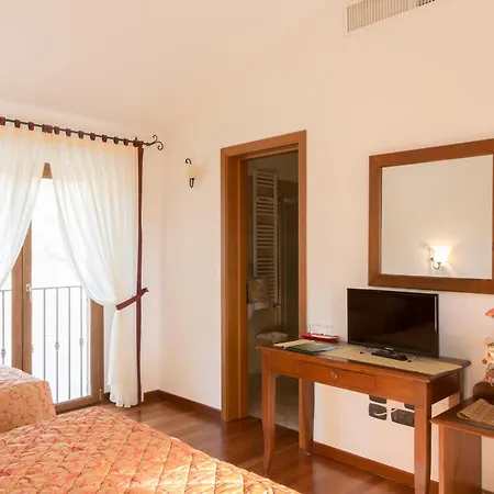 Country house Colleverde & *