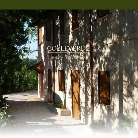 Colleverde & 컨트리하우스 우르비노